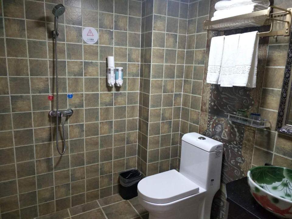 ז'אנגג'יאג'י Mountain View Guesthouse מראה חיצוני תמונה